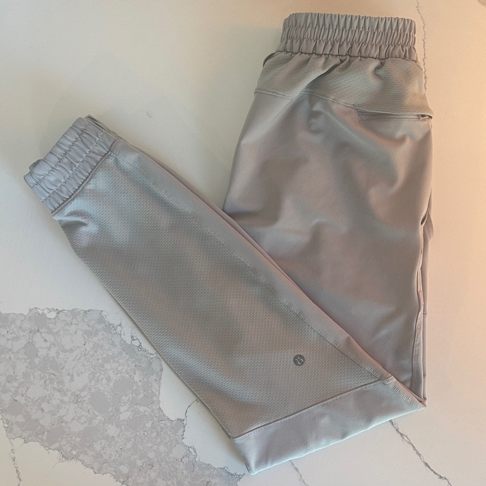 Men’s Lululemon License to Train Jogger 29” Silver Drop